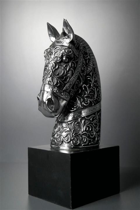 Joy Home Gümüş At Detaylı Siyah Dekoratif Obje 32 Cm