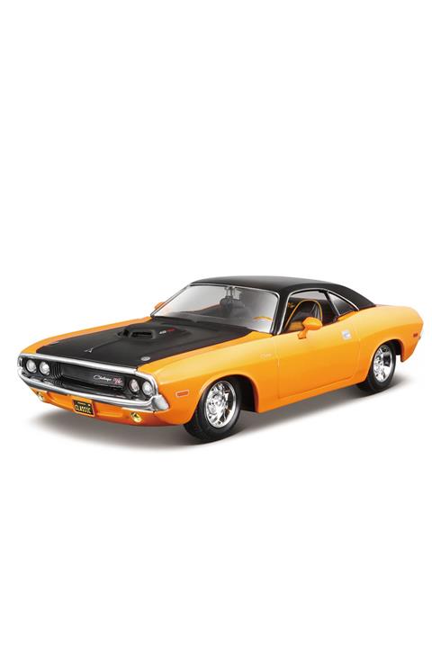 Maisto Design 1:24 1970 Dodge Challenger Rt /
