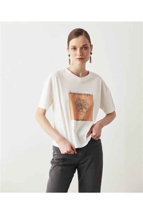 İpekyol Çiçek Baskılı Tişört