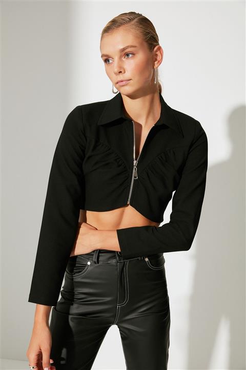 TRENDYOLMİLLA Siyah Fermuarlı Gömlek TWOAW22GO0721