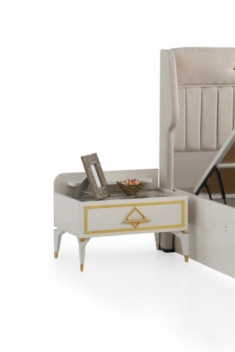 Doressa Alaska Komodin