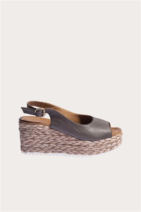 Bueno Shoes Kadın Kahverengi Deri Dolgu Topuklu Sandalet