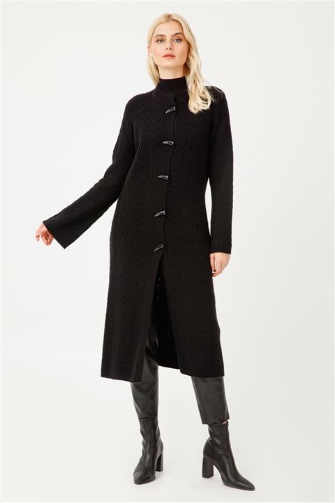 Tığ Triko Düğmeli Örgü Detaylı Triko Hırka Siyah