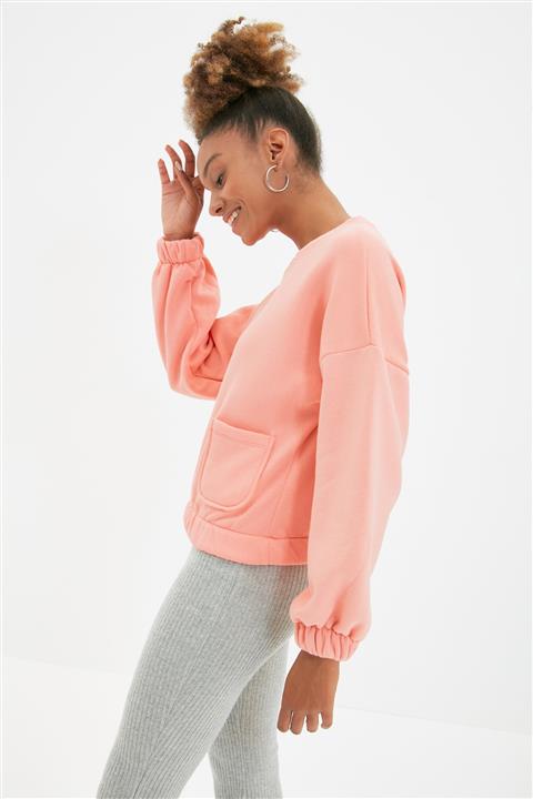 TRENDYOLMİLLA Pembe Cep Detaylı Şardonlu Basic Örme İnce Sweatshirt TWOAW22SW1086