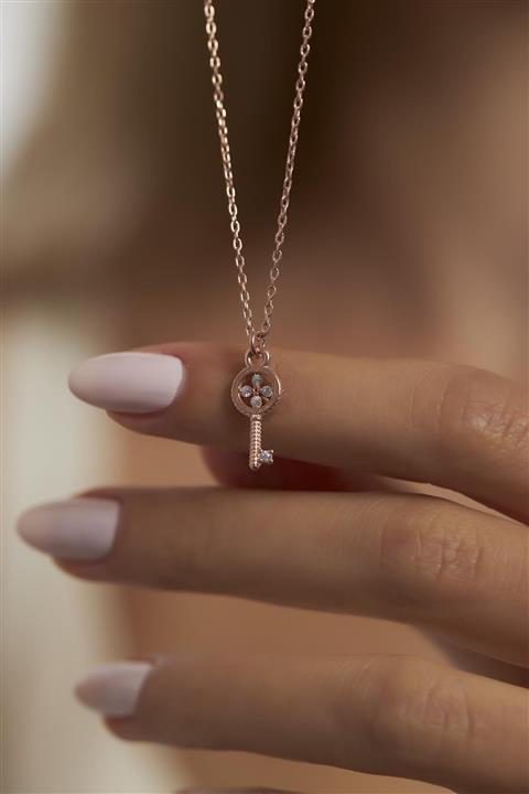 Ninova Silver Ninova Aşk Anahtarı Model Rose Kaplama Gümüş Kolye