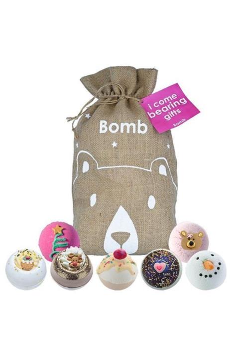 Bomb Cosmetics I Come Bearing Gifts Hediye Paketi