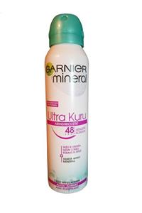 Garnier Mineral Ultra Kuru Kadın Deodorant Sprey