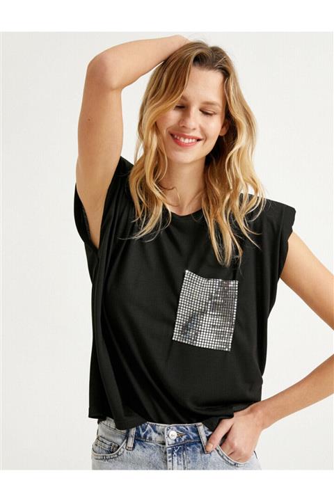 Koton Kadın Siyah Pullu Cep Detaylı Bisiklet Yaka