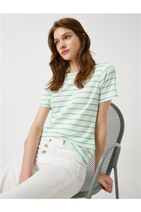 Koton Kadın Çizgili Tişört Kısa Kollu
