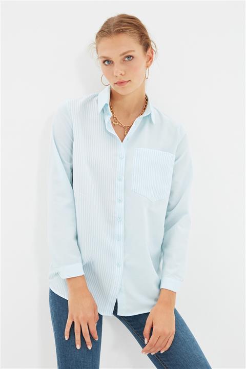 TRENDYOLMİLLA Mavi Cepli Gömlek TWOAW22GO0510