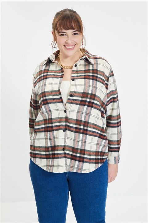 TRENDYOLMİLLA Çok Renkli Düğmeli Gömlek TWOAW22GO0565