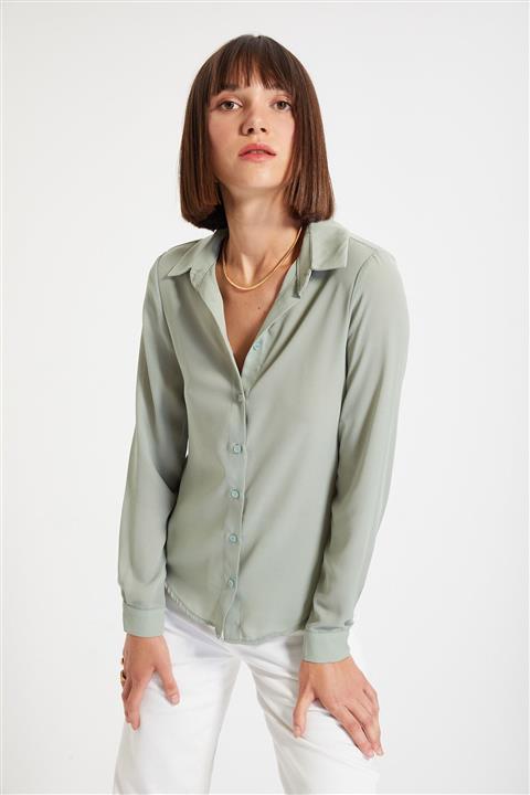 TRENDYOLMİLLA Haki Basic Gömlek TWOAW22GO0132