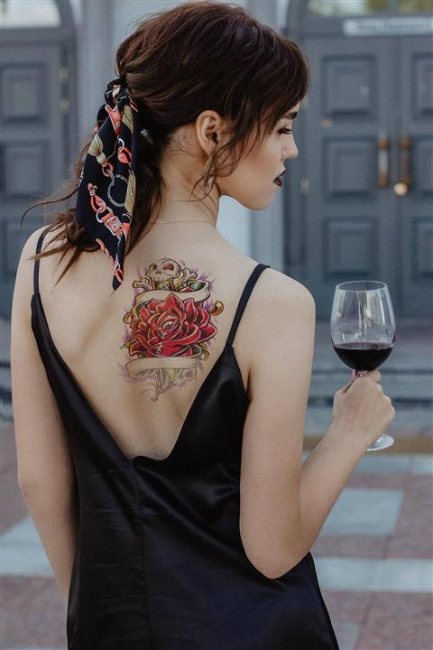 TAKIŞTIR Geçici Gül Ve Kurukafa Dövme Tattoo