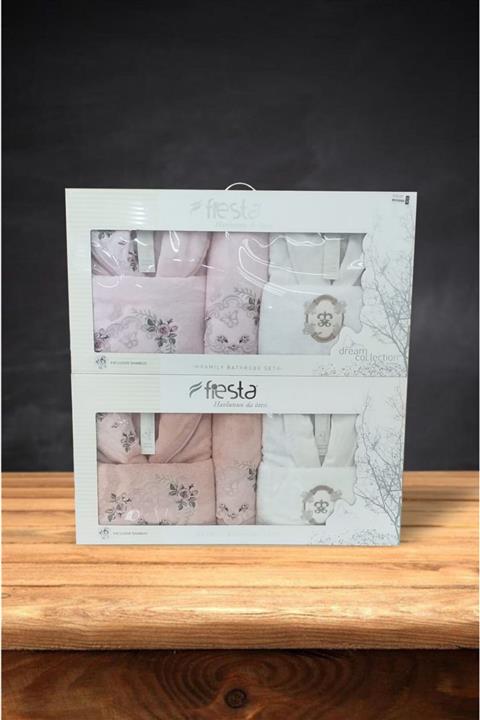 Fiesta Mina Organize Nakışlı Aile Bornoz Seti