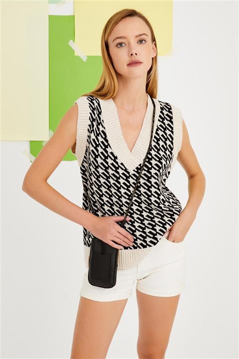 Carra Atelier Ekru Siyah V Yaka Süveter Siyah