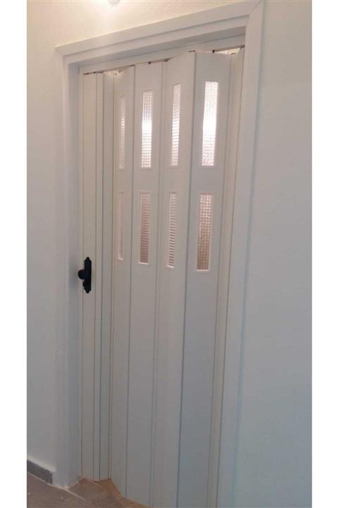 FARAN DEKORASYON Beyaz Akordiyon Kapı 2 Sıra Camlı 117x220