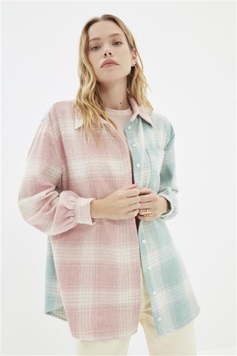 TRENDYOLMİLLA Çok Renkli Düğmeli Gömlek TWOAW22GO0352