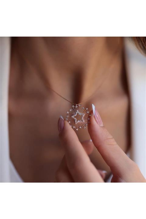 ByGoldenHouse Shine Yıldız Pırlanta Kolye