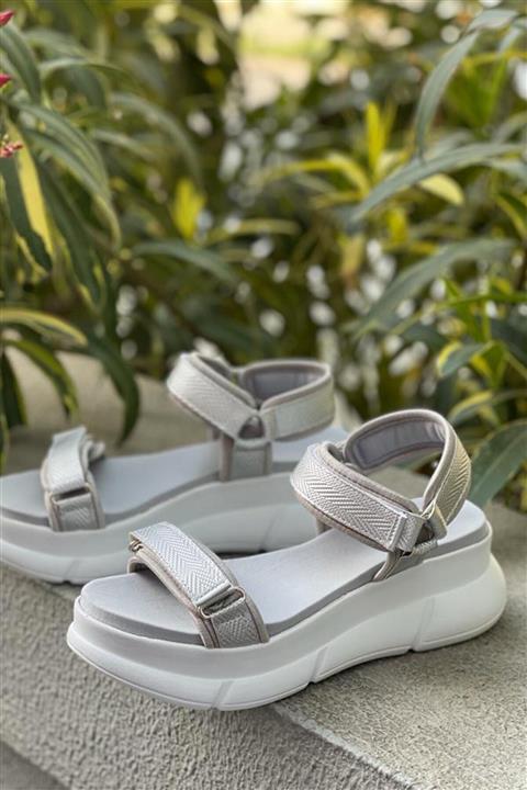 LuviShoes Kadın Lame Sandalet