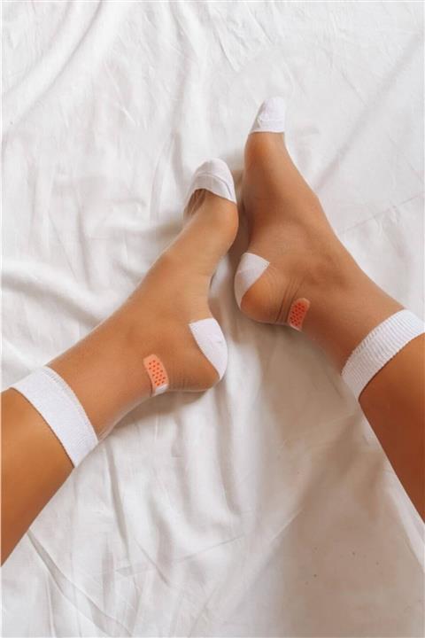Bad Habit Socks Yara Bandı Desenli Tül Çorap
