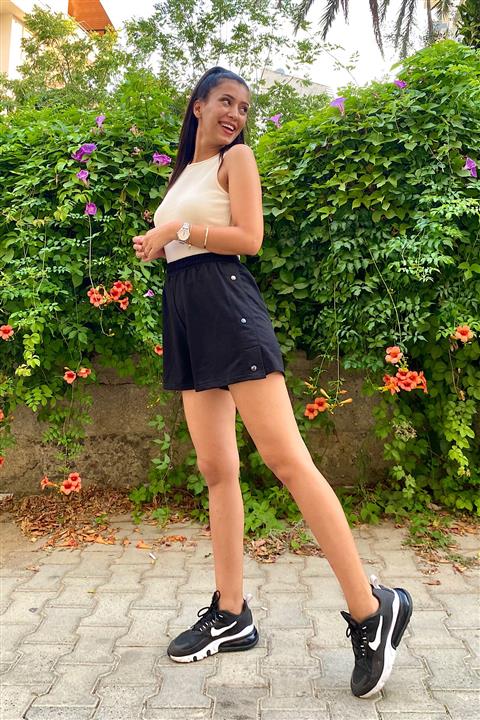 Butik İmola Siyah Penye Şort