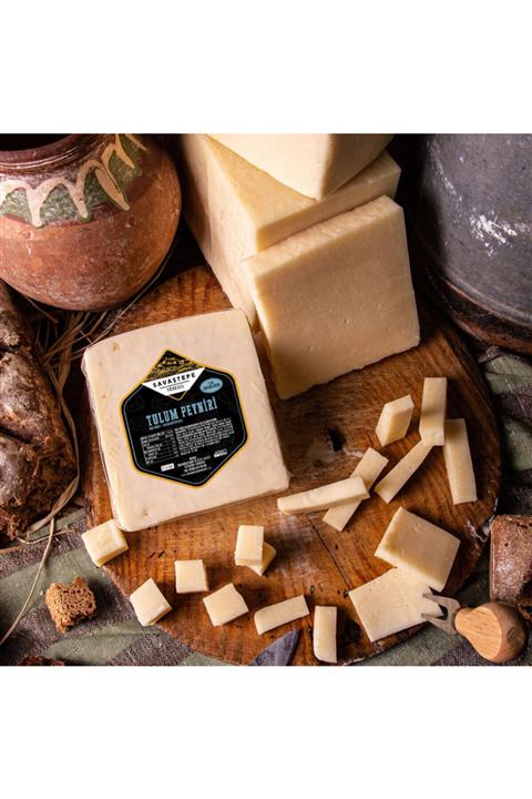 Savaştepe Yöresel Mihaliç Tulum Peyniri Koyun Sütlü Tam Yağlı 500g Tulum Koyun Inek Karışık Yarım Kilo