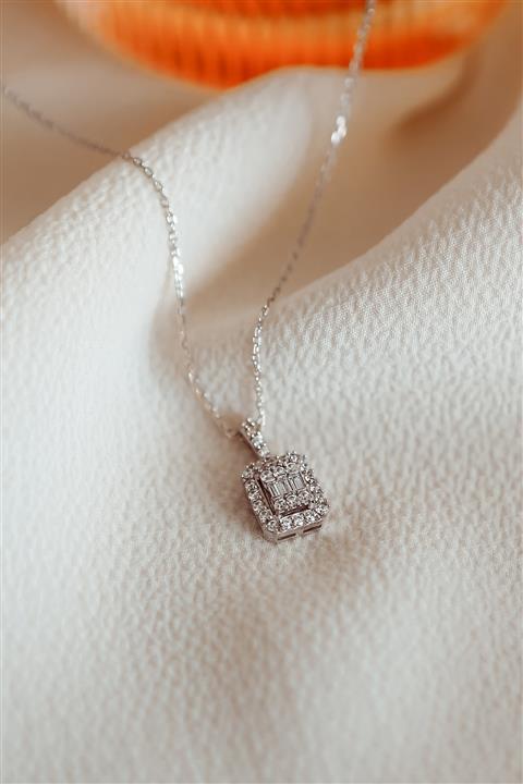 SEMİZ KUYUMCULUK 14 Ayar Altın Baget Kolye