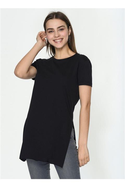 IŞILDA Kadın Siyah  Yanları Yırtmaçlı Kısa Kol Basic Tshirt