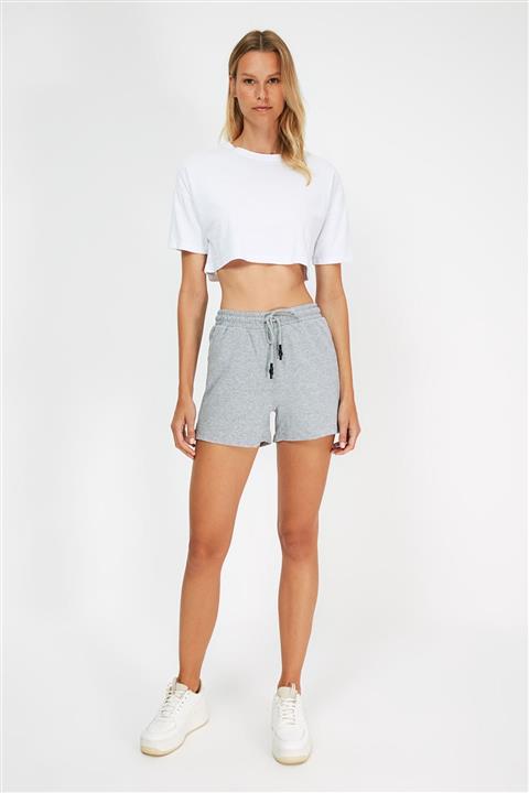 TRENDYOLMİLLA Gri Örme Şort & Bermuda TWOSS21SR0179