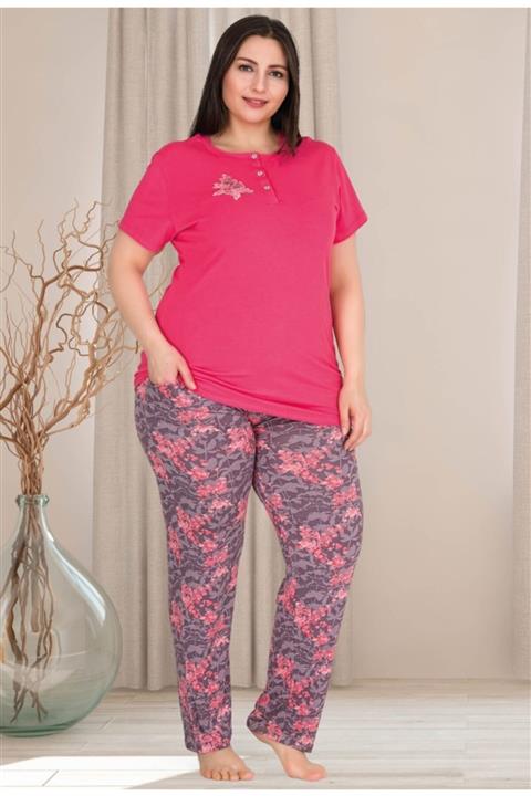 by HW Kadın Pembe Çiçekli Büyük Beden Kısa Kollu Pijama Takımı