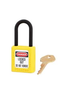 Master Lock Sarı Yalıtkan Emniyet Kilidi 406