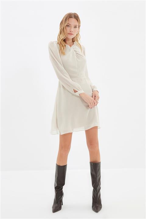 TRENDYOLMİLLA Taş Yaka Detaylı Elbise TWOAW22EL1780