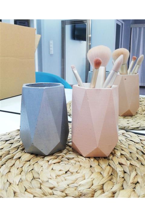 Merak Tasarım Masaüstü 2'li Geometrik Beton Kalemlik Seti