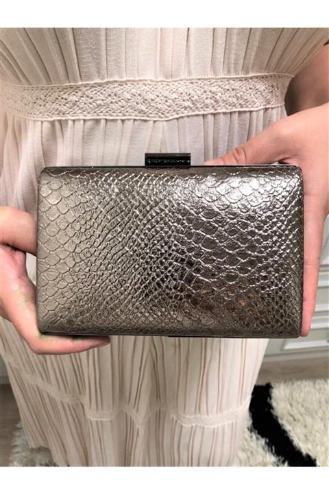 womenacs Platin Renk Kroko Desenli Abiye Portföy Clutch Kadın Çanta Elde Ve Uzun Askılı Kullanım