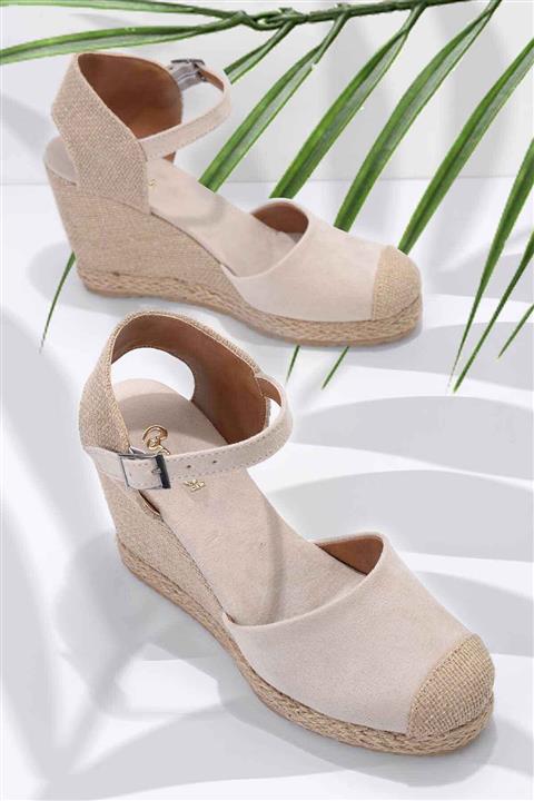 Bambi Vizon Natural Süet Kadın Dolgu Topuklu Ayakkabı K01874055565