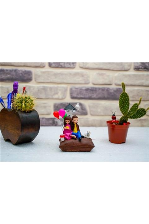 BURDANEVE Sevgiliye Sarılmış Çift Balonlu Işıklı Hediyelik Teraryum