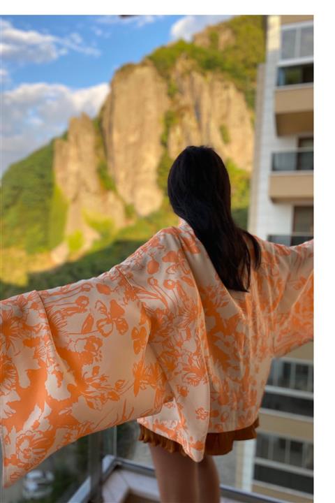 Get The Look Studio Kadın Bej Çiçekli Kimono