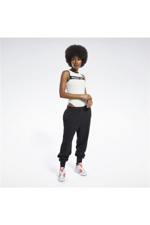 Reebok Kadın Açık Bej Classics Linear Body