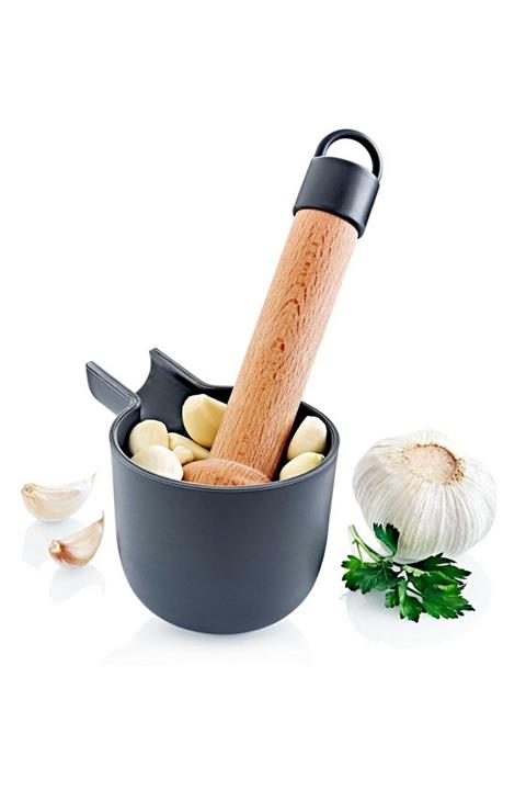 DREAM VEGA Ahşap Saplı Plastik Havan