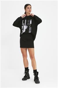 TRENDYOLMİLLA Siyah Loose Kapüşonlu İnce Örme Sweatshirt TWOAW22SW1890