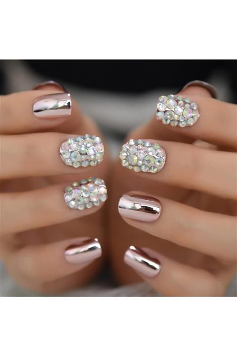 EDA LUXURY BEAUTY Pembe Metalik Takma Tırnak Lüks Parlak Kristal Taşlı Desenli Kısa Boy Kare Nail Art Yapıştırıcı Set