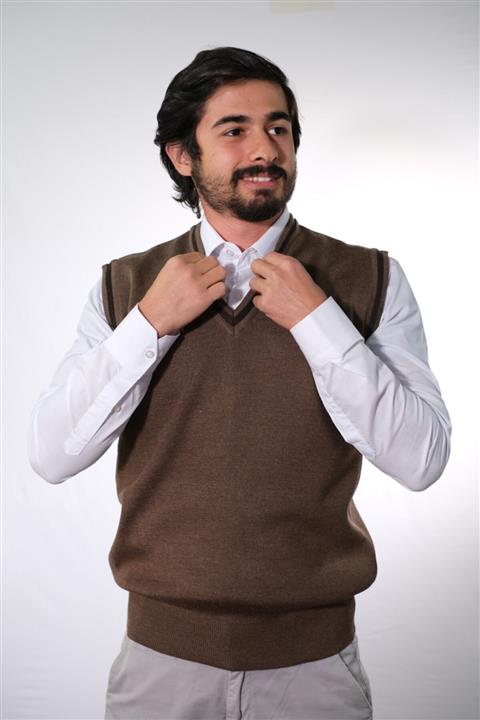 by dufri Erkek Kahverengi V Yaka Triko Süveter 1909