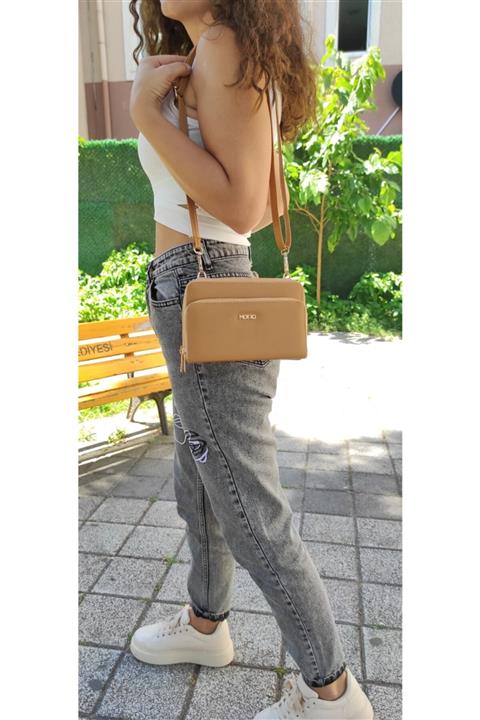 MOTTO 1346 Camel Postacı Çanta