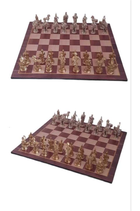 Royal Shop Metal Figürlü Satranç Takımı Rs12