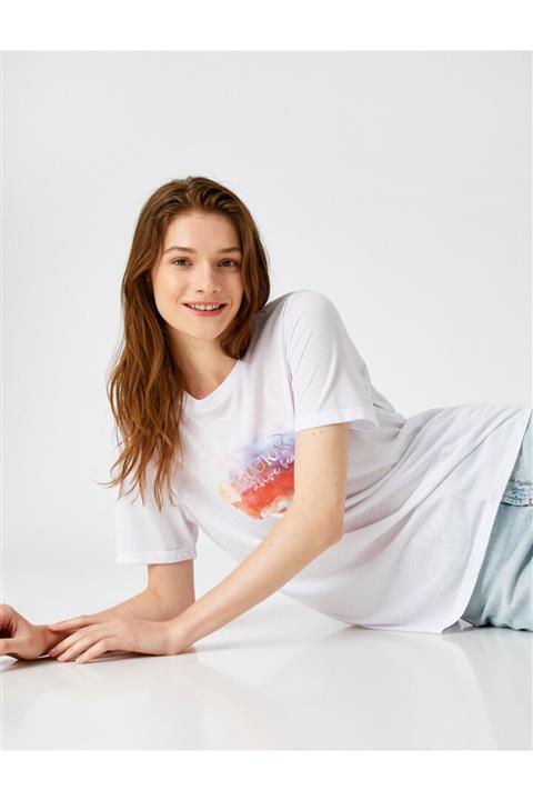 Koton Kadın Baskılı Bisiklet Yaka Pamuklu T-Shirt