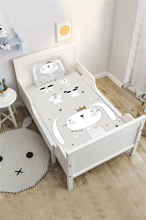 Bebişim Halı Sevimli Hayvanlar Çocuk Odası Yatak Örtüsü