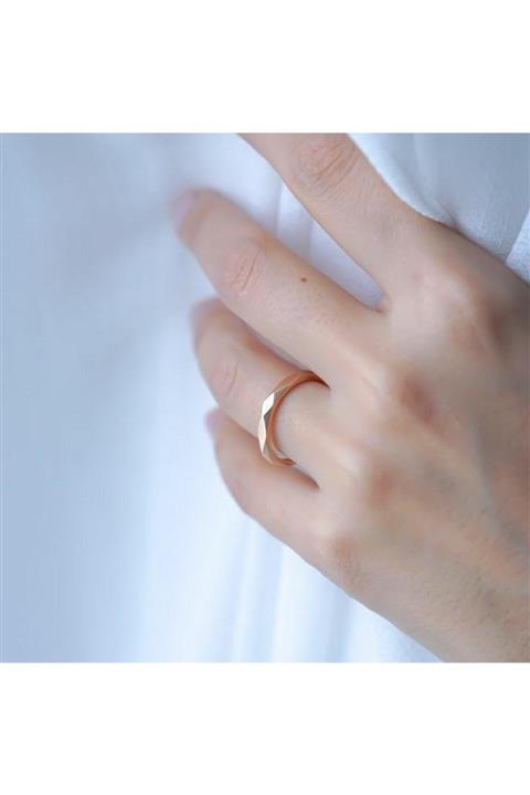 eddiajewellery 14 Ayar Zarif Köşeli Altın Alyans