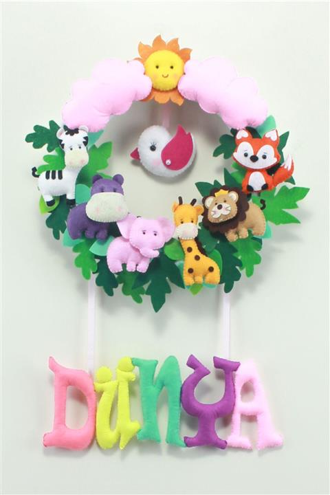 Renkli Hayallerim Dünya İsimli Safari Kız Bebek Odası Kapı Süsü