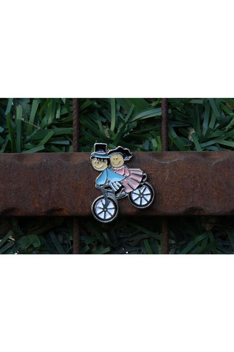 La Rose By D.veci Bisiklet Süren Çocuk Magnet