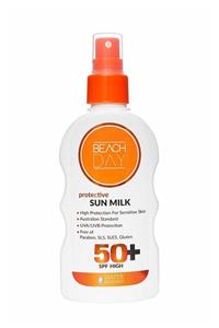 BEACH DAY Hassas Ciltler Için Koruyucu Güneş Sütü Spf 50 Sprey 150 Ml.